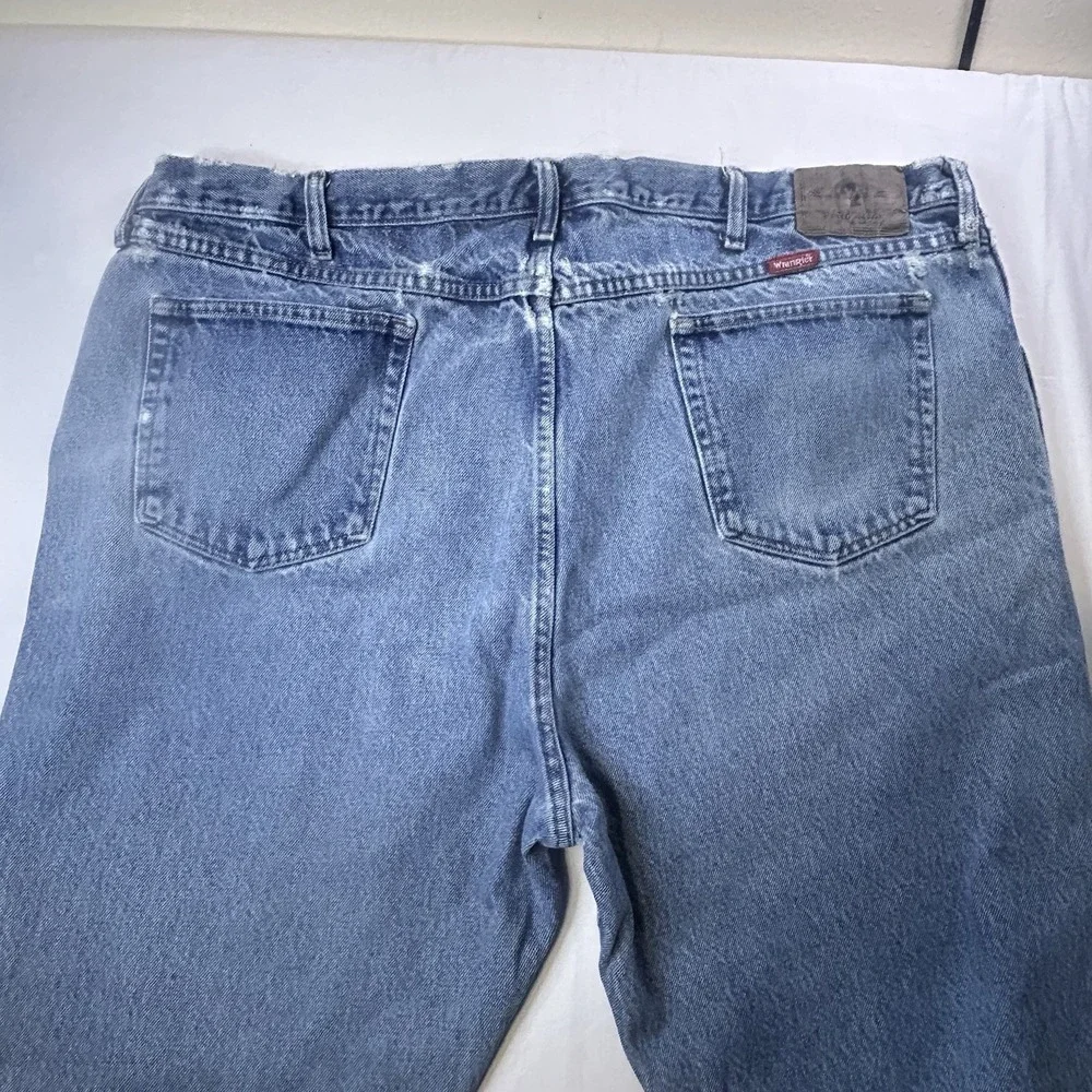 Wrangler‎ Loose Fit Jeans Mens 46x30 Light Wash Distressed Y2K Skater